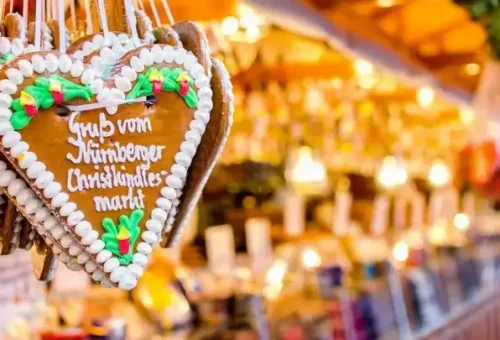 ginger-bread-christmas-market-nuremberg-germany-22