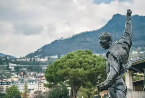 freddy-mercury-statue-montreux-switzerland