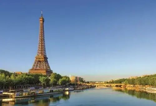 21_eiffel-tower-sunrise-paris-france-6