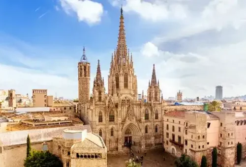 Skyline-barcelona-cathedral-barcelona-spain