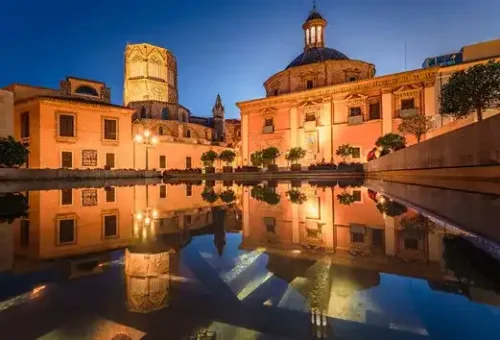 valencia-old-town-dusk-valencia-spain