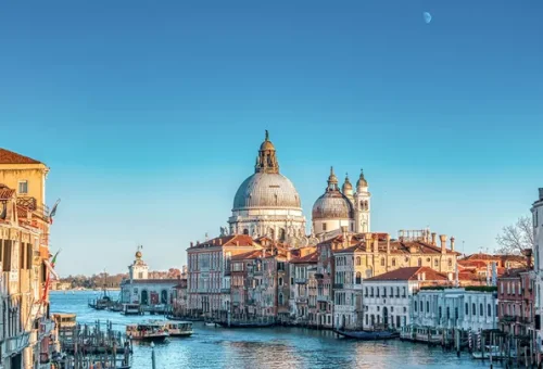 canal-grande-venice-italy-1
