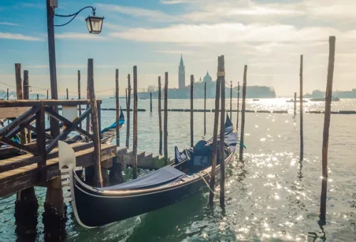 gondola-canal-venice-italy-2