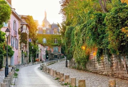 street-houses-paris-france-3