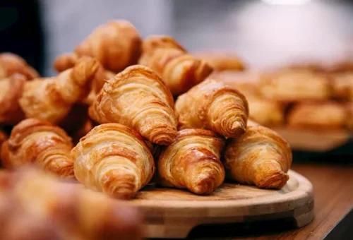 croissant-paris-france-3