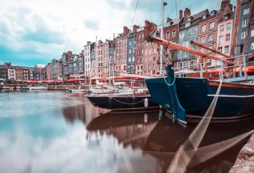 boats-harbor-honfleur-france-1