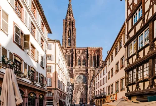 strasbourg-cathedral-old-town-strasbourg-france-1