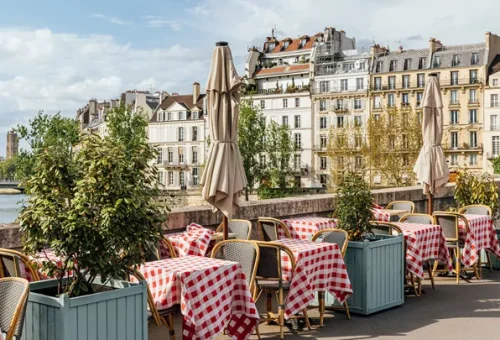 cafe-on-bank-seine-river-paris-france-1