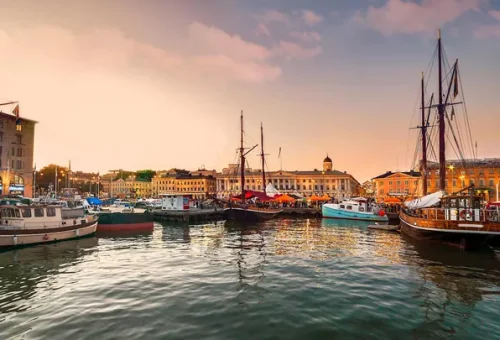 boats-port-helsinki-finland-2