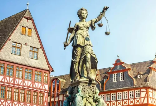 fountain-justice-frankfurt-germany-2