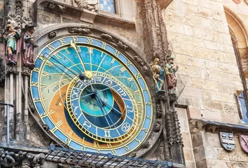 astronomical-clock-prague-czech-republic-1