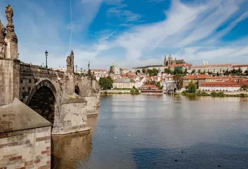 charles-bridge-prague-czech-republic-6