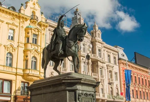 statue-ban-jelacic-zagreb-croatia-1