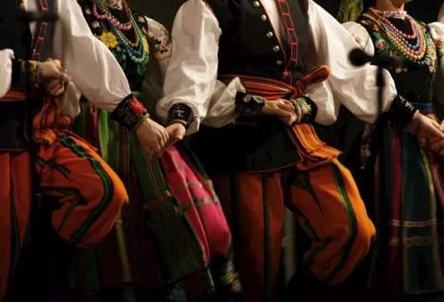 folk-dance-krakow-poland-1