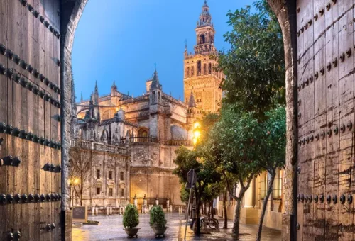 giralda-bell-tower-seville-spain-1