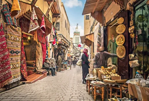 stores-medina-streets-fez-morocco-1