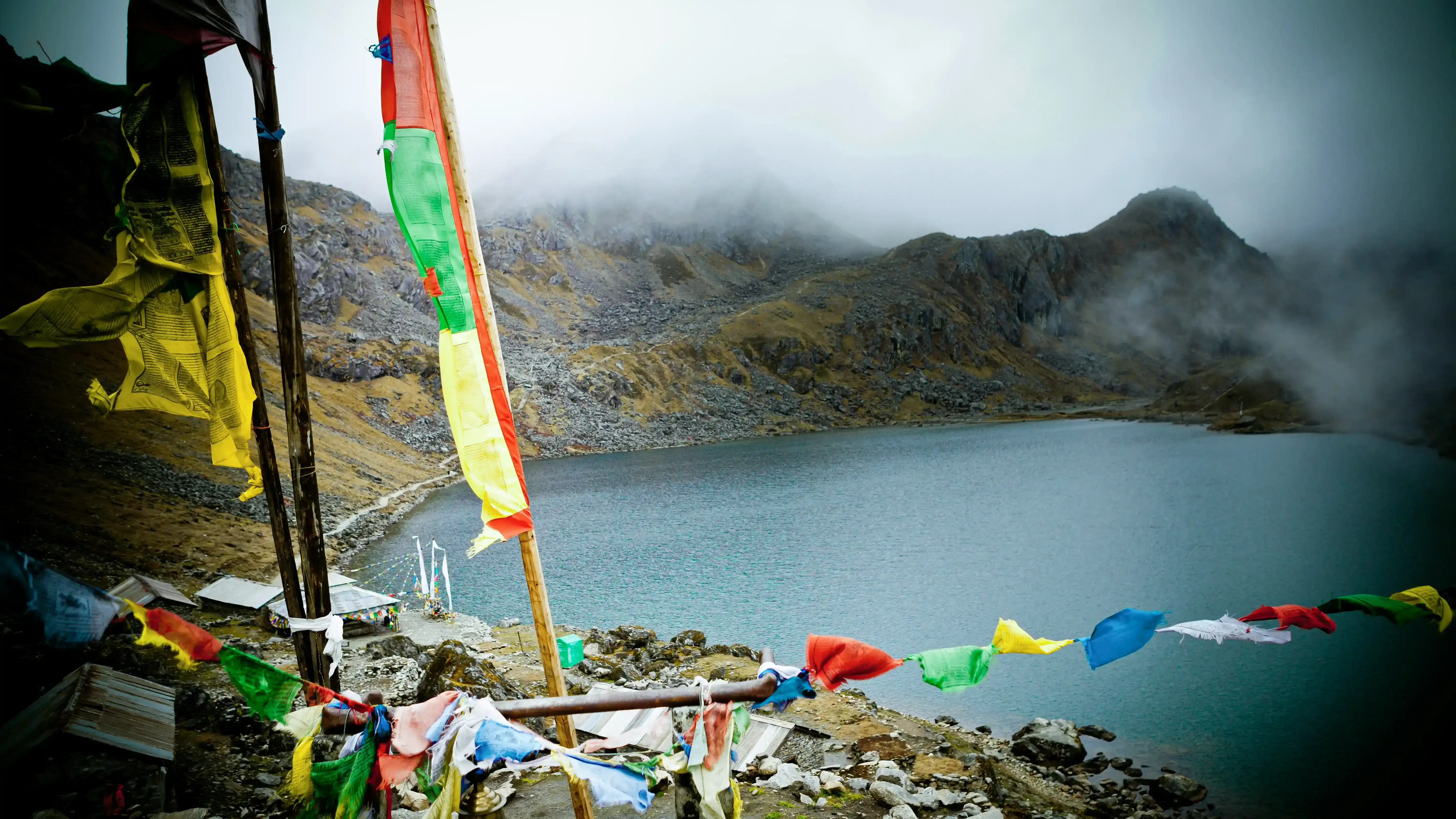 Gosaikunda-lake-trek