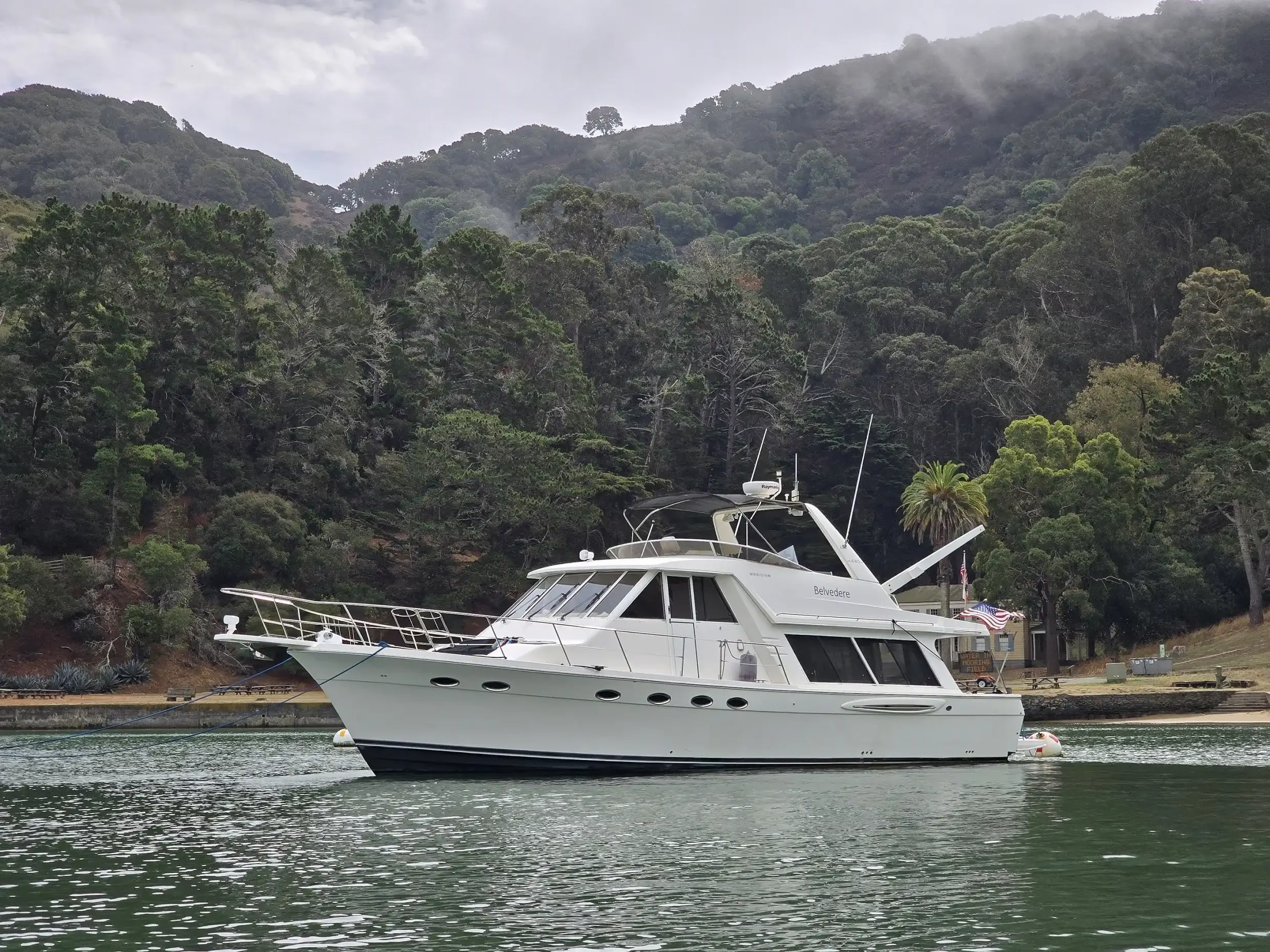 yacht-angel-island