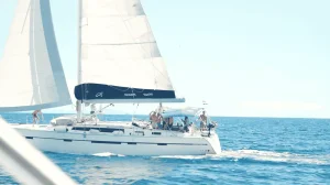 Segelbåt I Kroatien