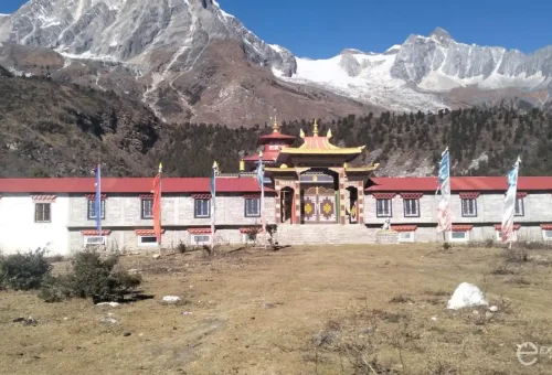 Manaslu Circuit Trek