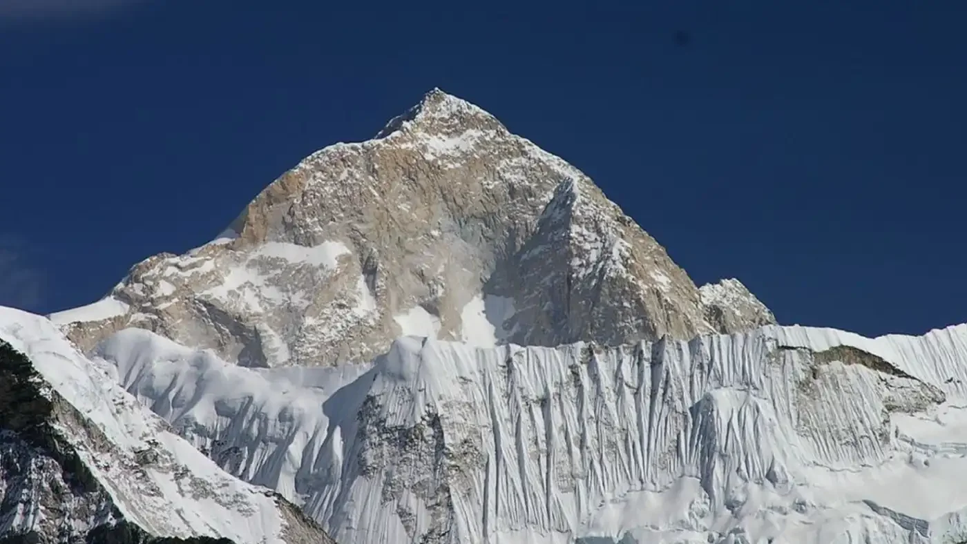 Makalu Base Camp Trek