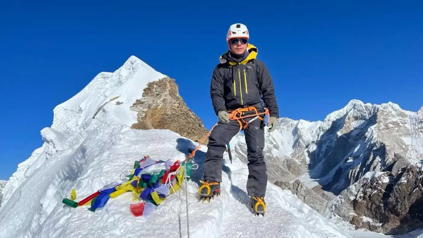 Lobuche