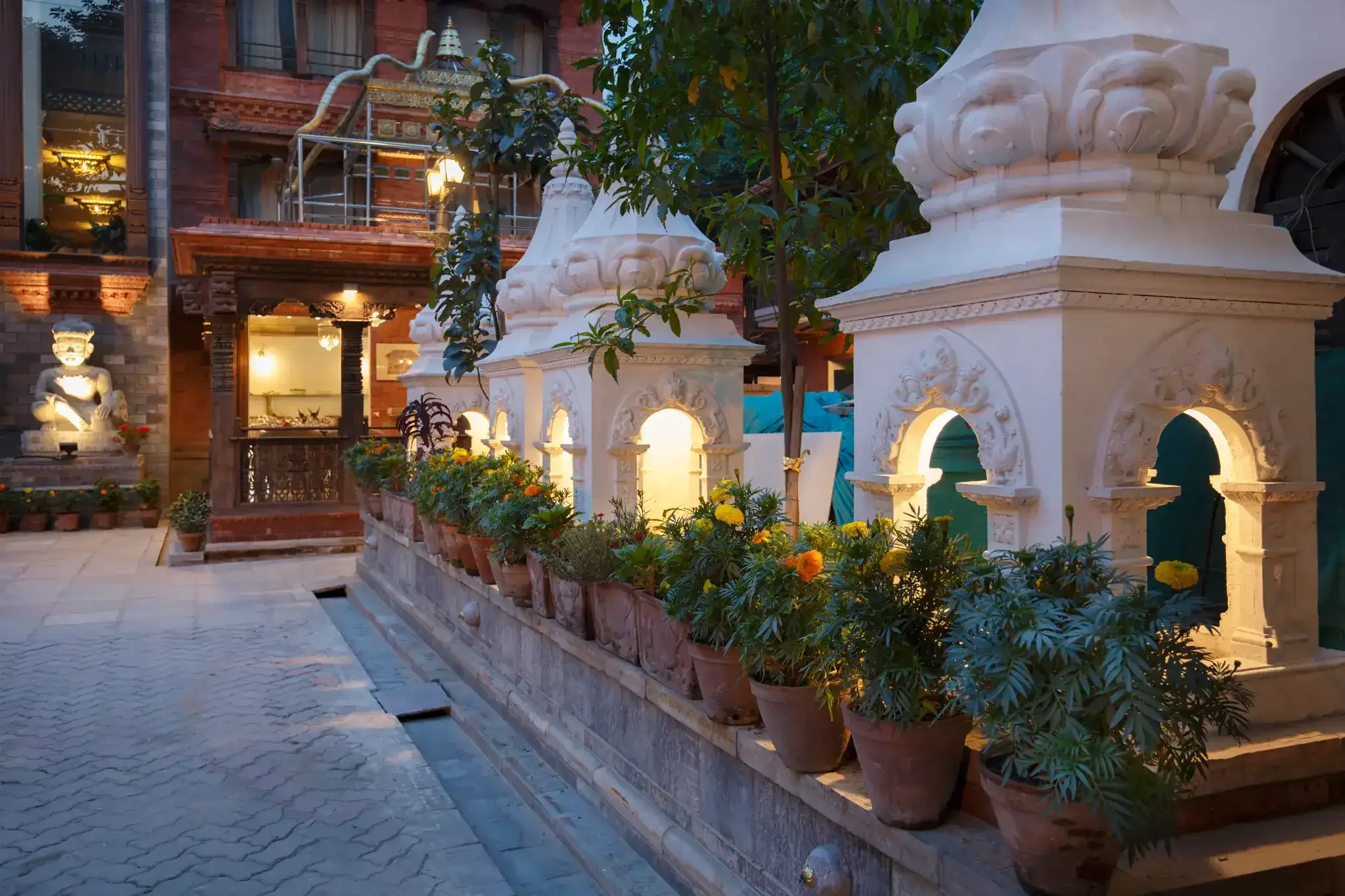 courtyard3