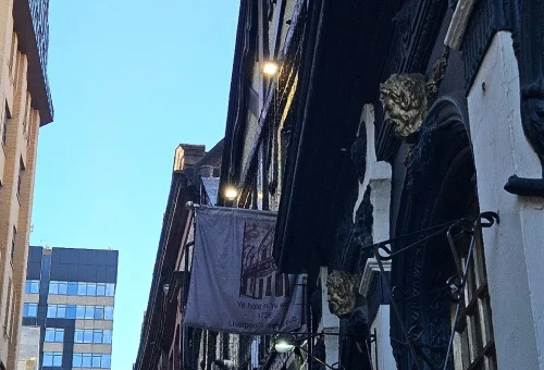 quirly pubs 3