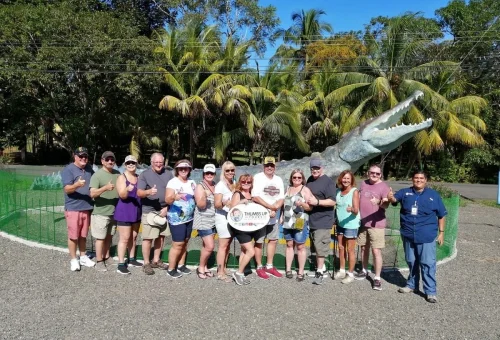 showing-our-customers