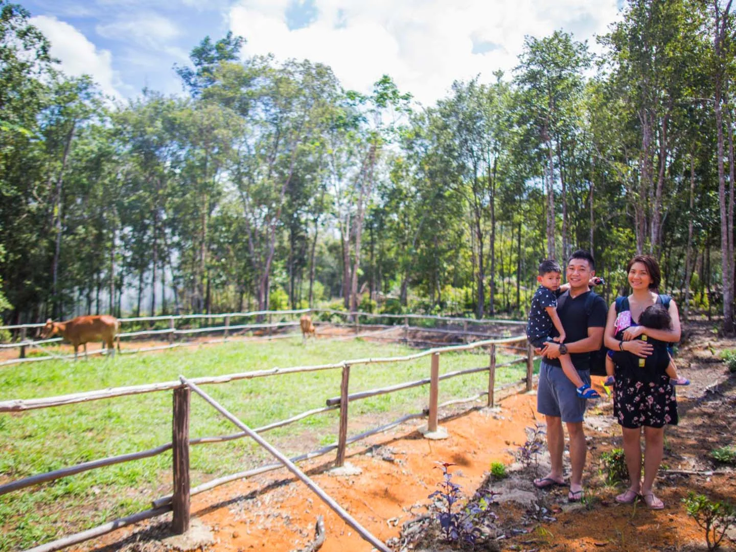 Safari Lagoi Eco Farm Family