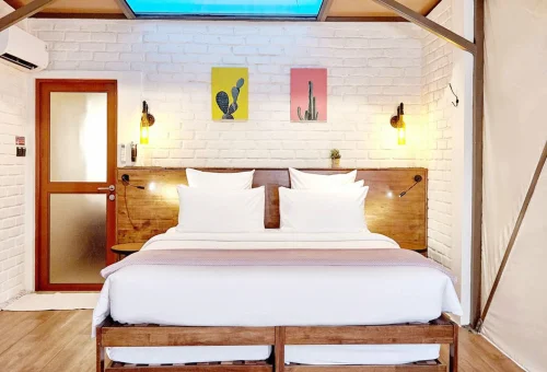 The-Anmon-Deluxe-Double-Room