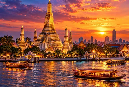 Bangkok_sunset_wat_arun_river_panorama_under2mb