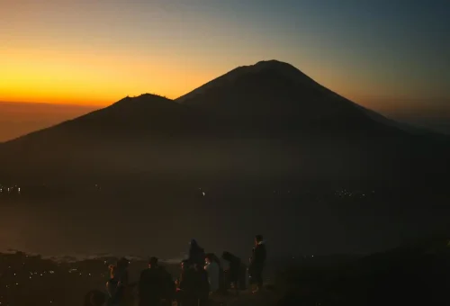 pexels-thomas-balabaud-735585-18115989