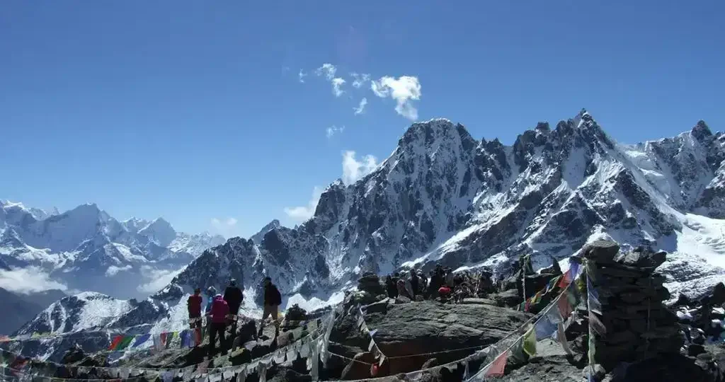 Best-Travel-Insurance-For-Trekking-in-Nepal-GAT-1024x540-1