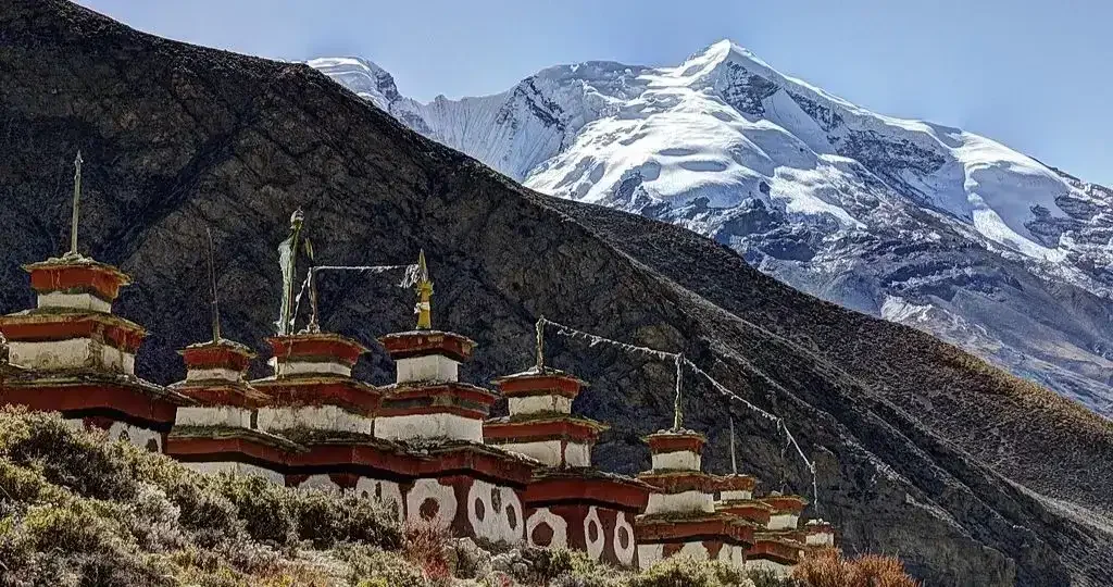 Trekking-in-Nepal-in-November