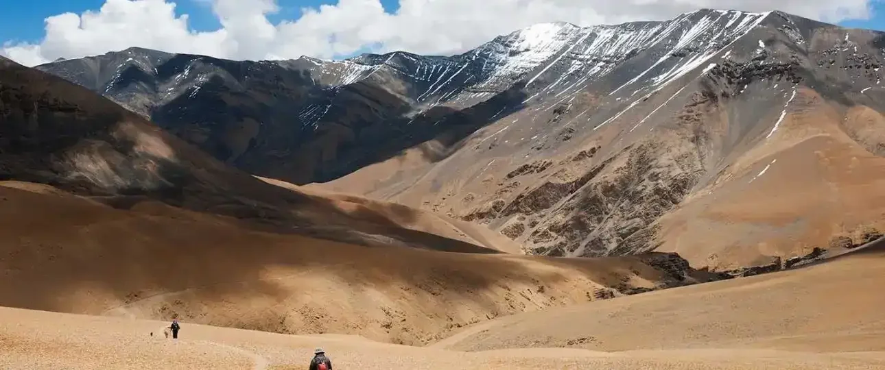 Reliable-and-government-registered-trekking-travel-company-in-Nepal-1290x540-1