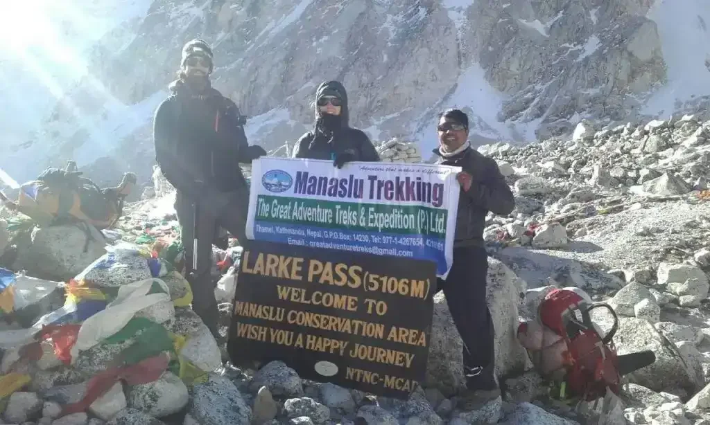 Manaslu-Larke-Pass-Trekking-1024x614-1