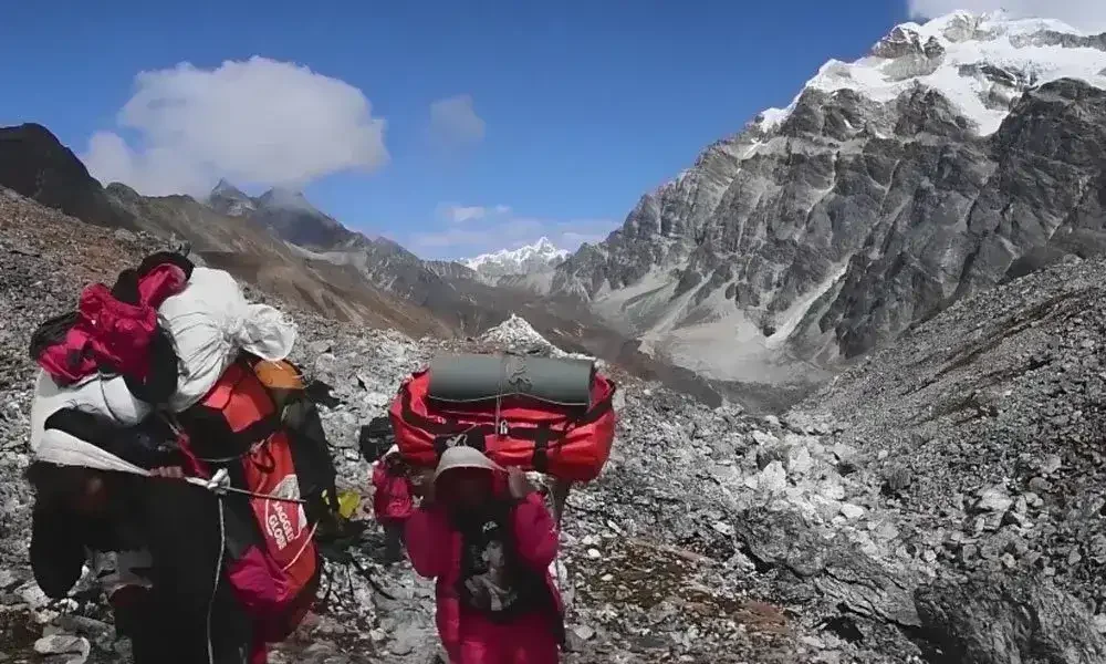 hire-a-guide-and-porter-for-kanchenjunga-base-camp-trek-6
