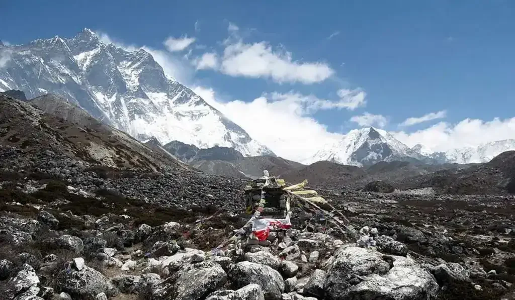 How-long-to-walk-to-Everest-Base-Camp-1024x597-1