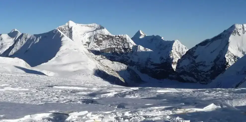 Makalu Trekking31 990x490 1