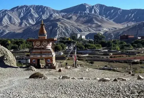 upper-mustang-trek1-990x490-1