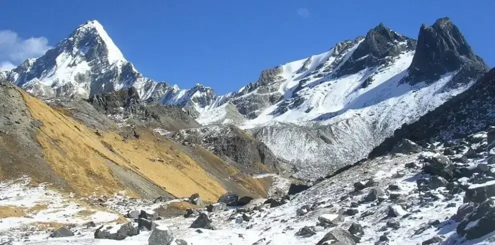 Khayar Tal Trek31 990x490 1