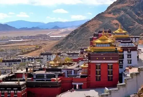 Tibet-Everest-Base-Camp-Tour-11-990x490-1