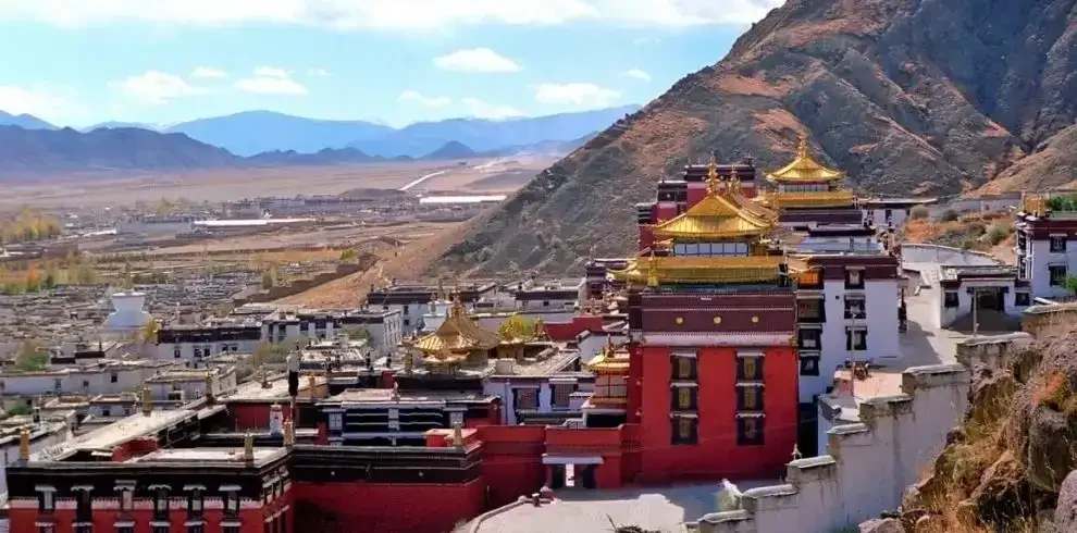 Tibet Everest Base Camp Tour 11 990x490 1