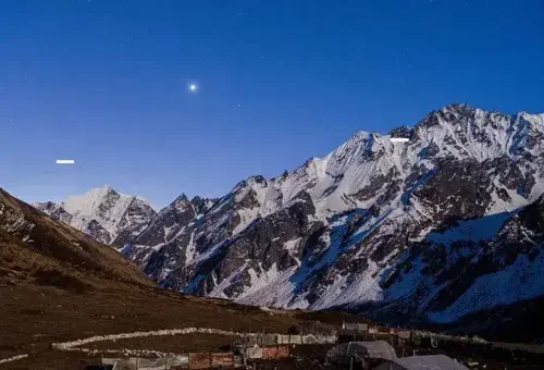 Langtang-Trek-7-Days-990x490-1