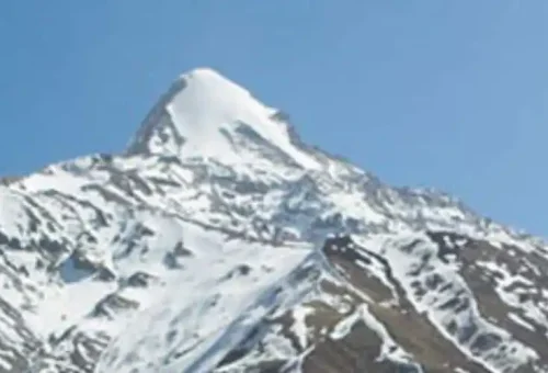 pisang-peak-expedition