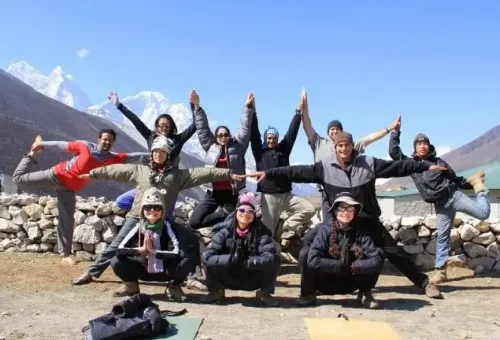 everest-yoga-trek