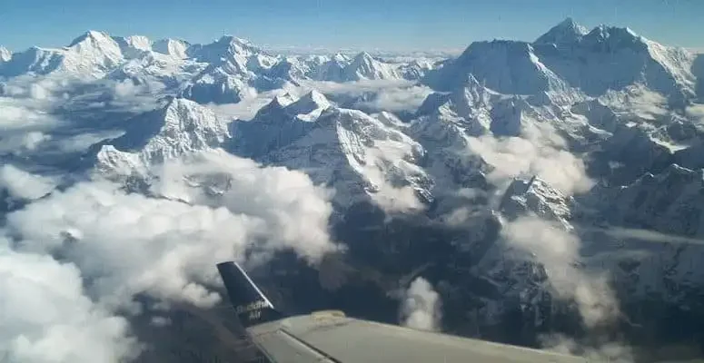 mountain-flight-in-nepal-daily-mt-flight-in-himalayas84