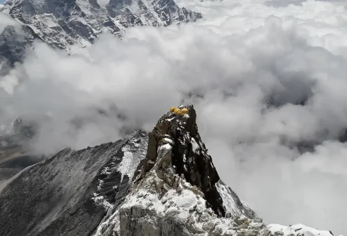 Amadablam peak Expedition