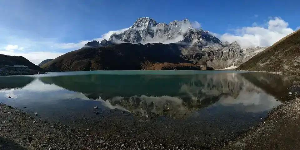 Gokyo Valley Trekking